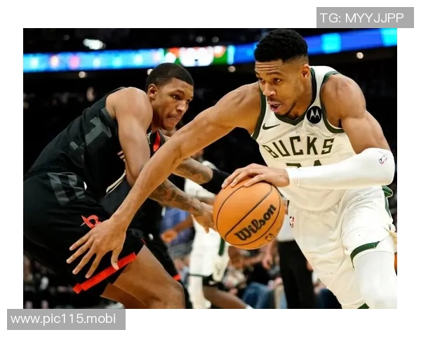 字母哥在一队砍两万分+八千篮板+四千助攻，媲美邓肯等名宿